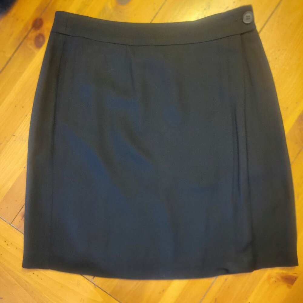 Karen Kane Mid-Thigh Black Wrap Skirt - Size 8